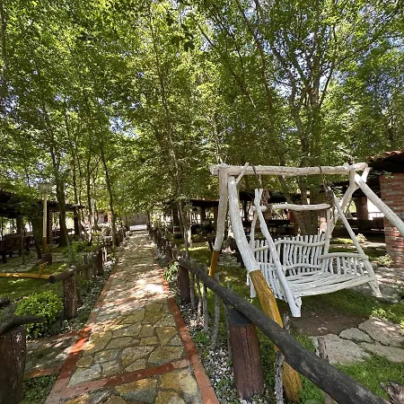 招待所 Ara E Vjeter 3*