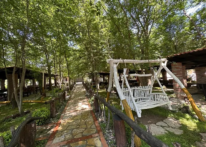 招待所 Ara E Vjeter 3*